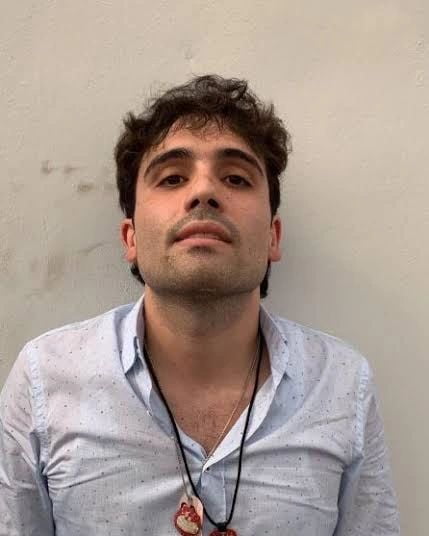 A4B1298D-782A-450B-8E60-C40D2CF8FA1E