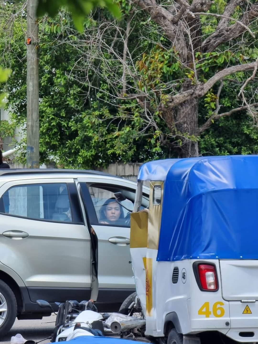 MOTOCICLISTA PIERDE LA VIDA AL SER IMPACTADO POR UNA CAMIONETA EN LA ...